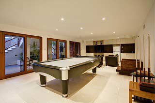 trained pool table movers and pool table installers in madison
